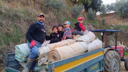 Sarıgöl’de örtü toplama işlerinde yoğunluk