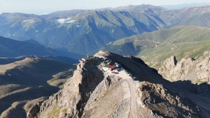 Kırklar Dağı Mescidi çıkan yangında kül oldu