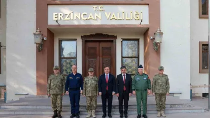Genelkurmay Başkanı Orgeneral Bayraktaroğlu, Erzincan Valiliğini ziyaret etti