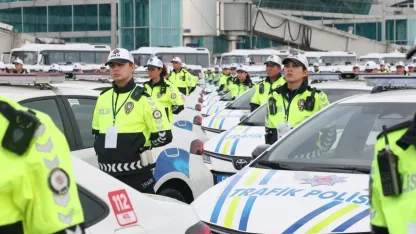 Erzurum’da polis ve jandarmaya 74 araç takviyesi