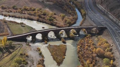 Erzurum’un en büyük mahallesi: Yağan Mahallesi ve Yağan Baba türbesi ilgi odağı oluyor