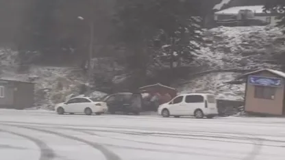 Uludağ’da kar yağışı etkisini gösterdi