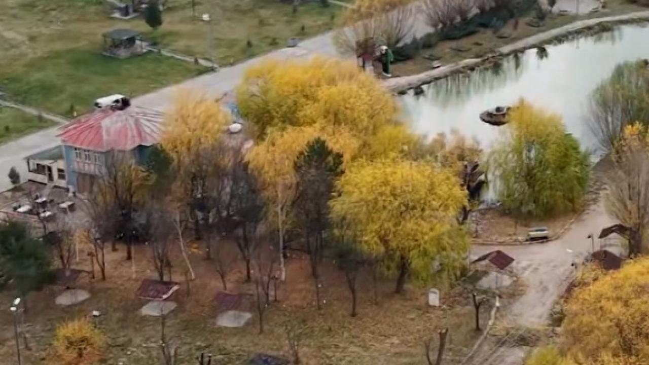 Bayburt Belediyesi’nden hafta sonu mesajı: “Sonbahar Sanattır”