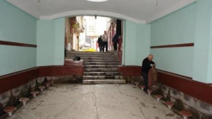 Çeşmelerin çoğu yine kirli!