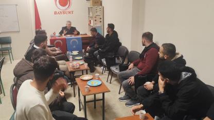 Doç. Dr. Okuyan, MTTB’de gençlerle buluştu