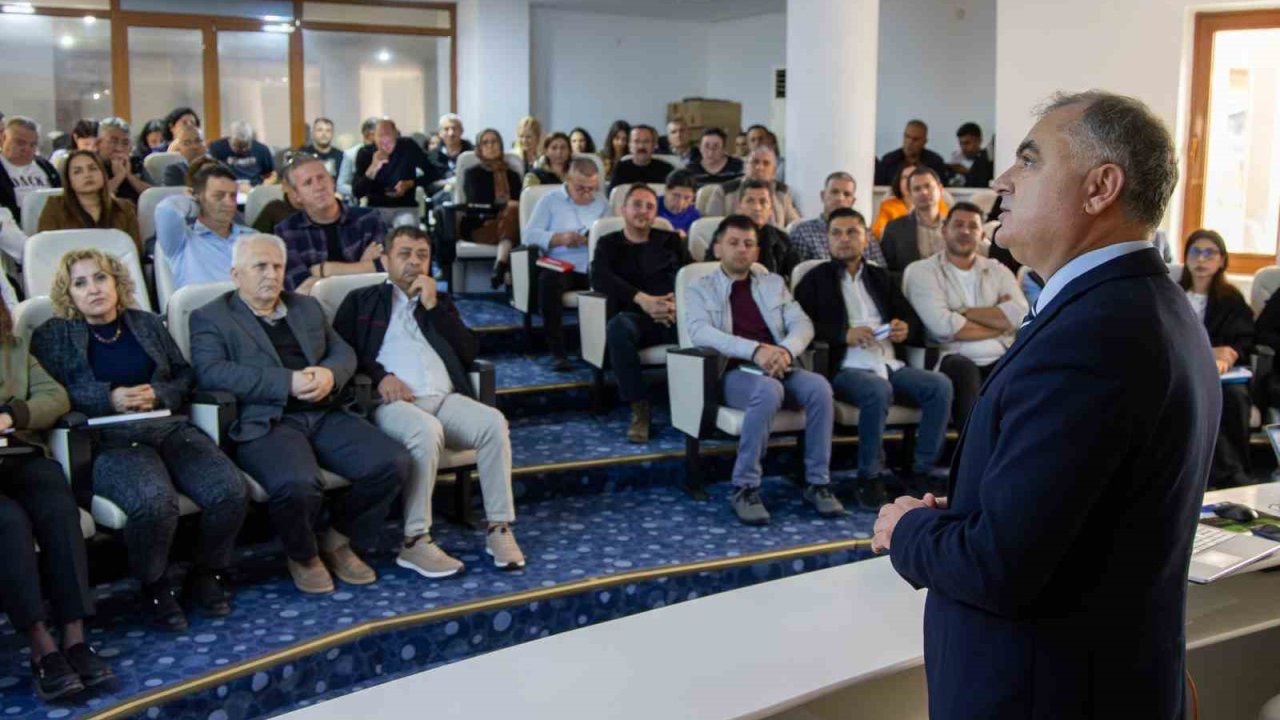 Manavgat Belediyesi personeline kamu iç kontrol ve risk yönetimi eğitimi