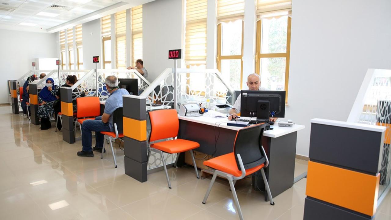 Nüfus Müdürlüğü’nde sınav mesaisi