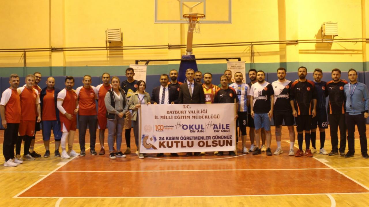 Öğretmenler Günü heyecanı voleybol turnuvasıyla başladı