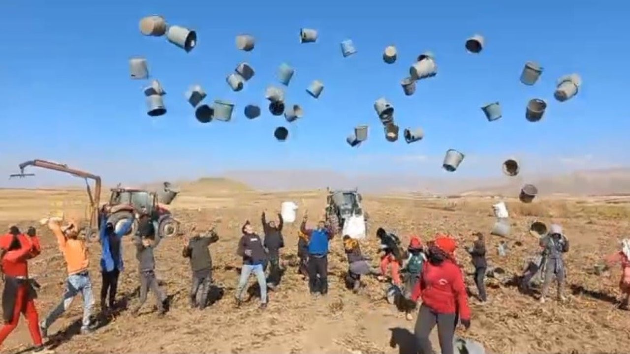 Patnos’ta patates hasadı tamamlandı: 500 Dönüm araziden  bin 650 ton ürün elde edildi