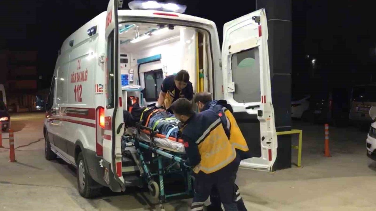 Samsun’da tır otomobile çarptı: 4 yaralı