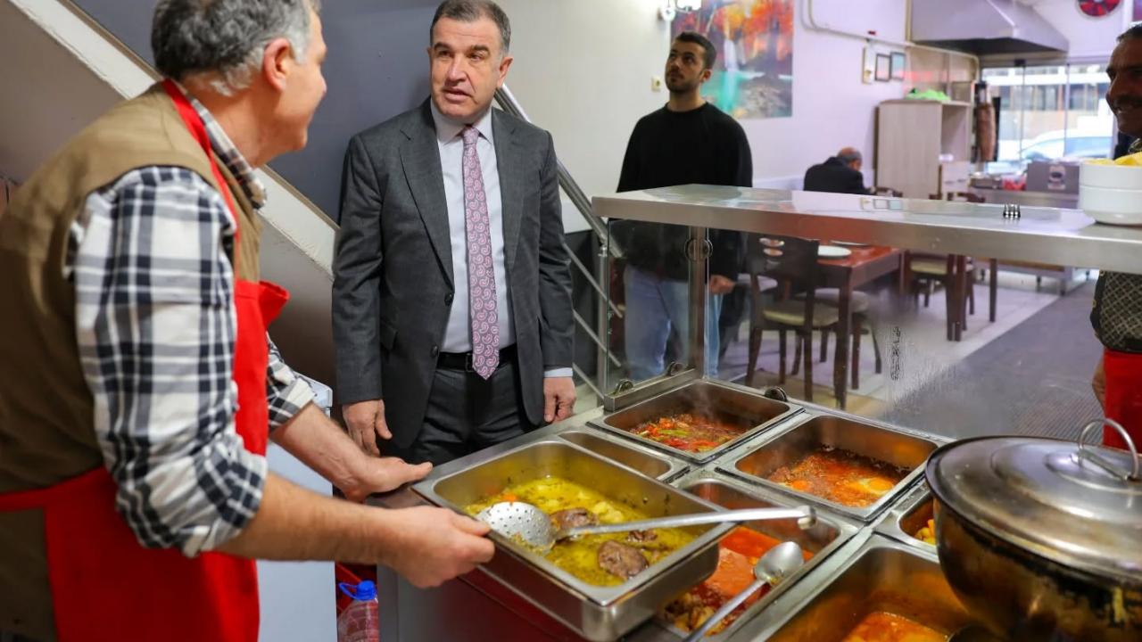 Vali Eldivan’dan esnaf ziyareti