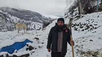 Erzincan’ın Refahiye ilçesinde kar yağışı etkili oldu