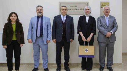 Atatürk Üniversitesi Öğretim Üyesi Prof. Dr. Rabia Meryem Yılmaz, 2025 yılı üstün başarılı genç bilim insanı ödülüne layık görüldü