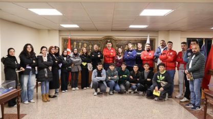 Bakan Yardımcısı Ayhan, Bayburtlu gençleri ağırladı