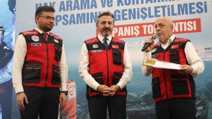HAK-İŞ Başkanı Arslan: "HAK-İŞ olarak ülkemize ait hangi sorun varsa orada olmak zorundayız"
