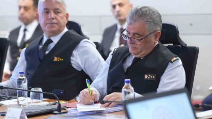 Bakan Yerlikaya: "Yeni yıl tedbirlerine ilişkin hazırlık ve koordinasyon toplantımızı gerçekleştirdik"