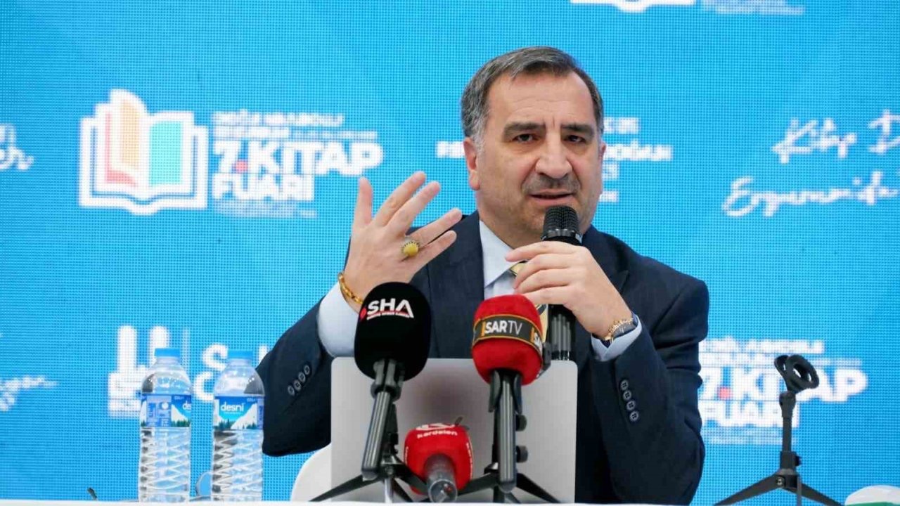 Ertaş: &quot;Dil birliği için coğrafya, halk, ülke ayrımı yapmadan &quot;Büyük Türk Lügati&quot; yazılmalı&quot;