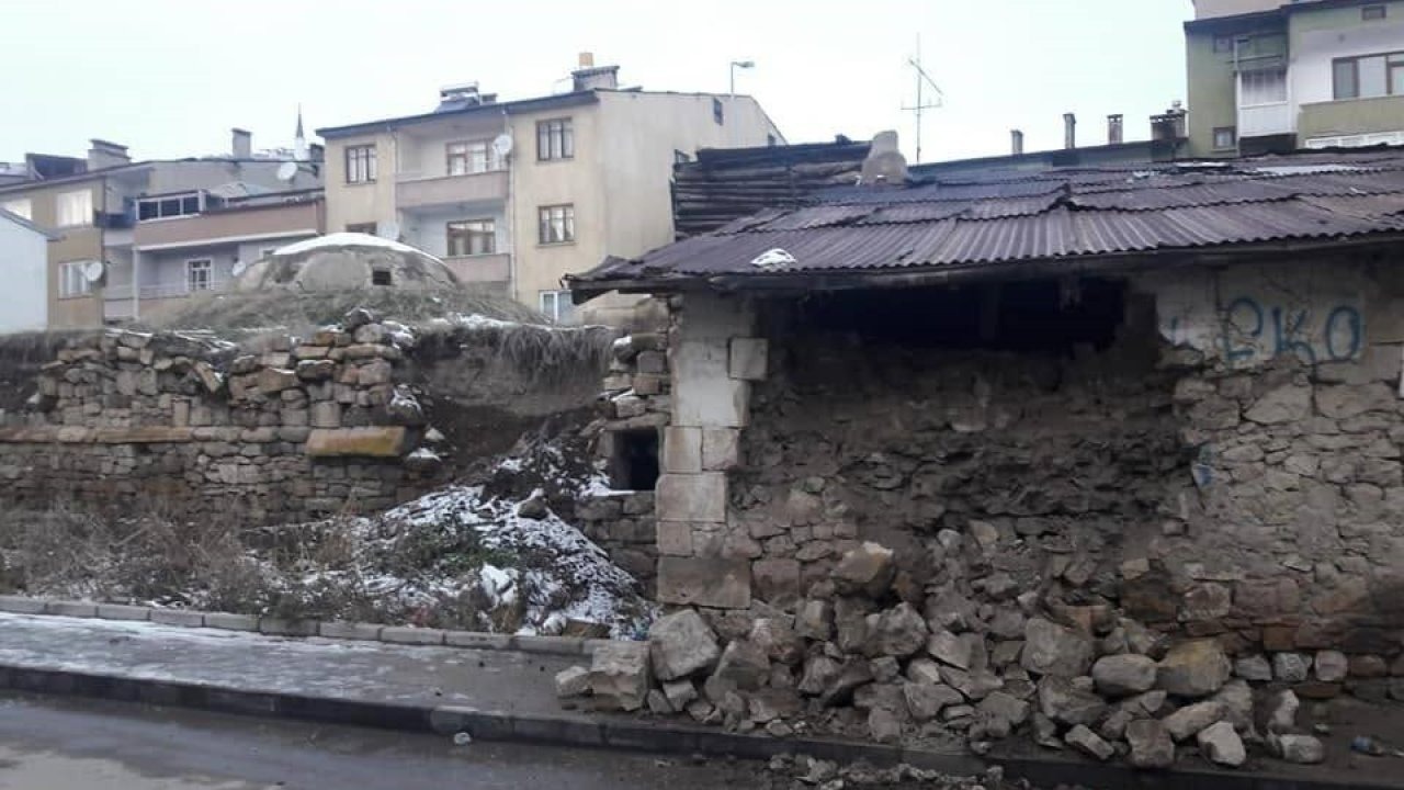 Galer Hamamı yıkılıyor!