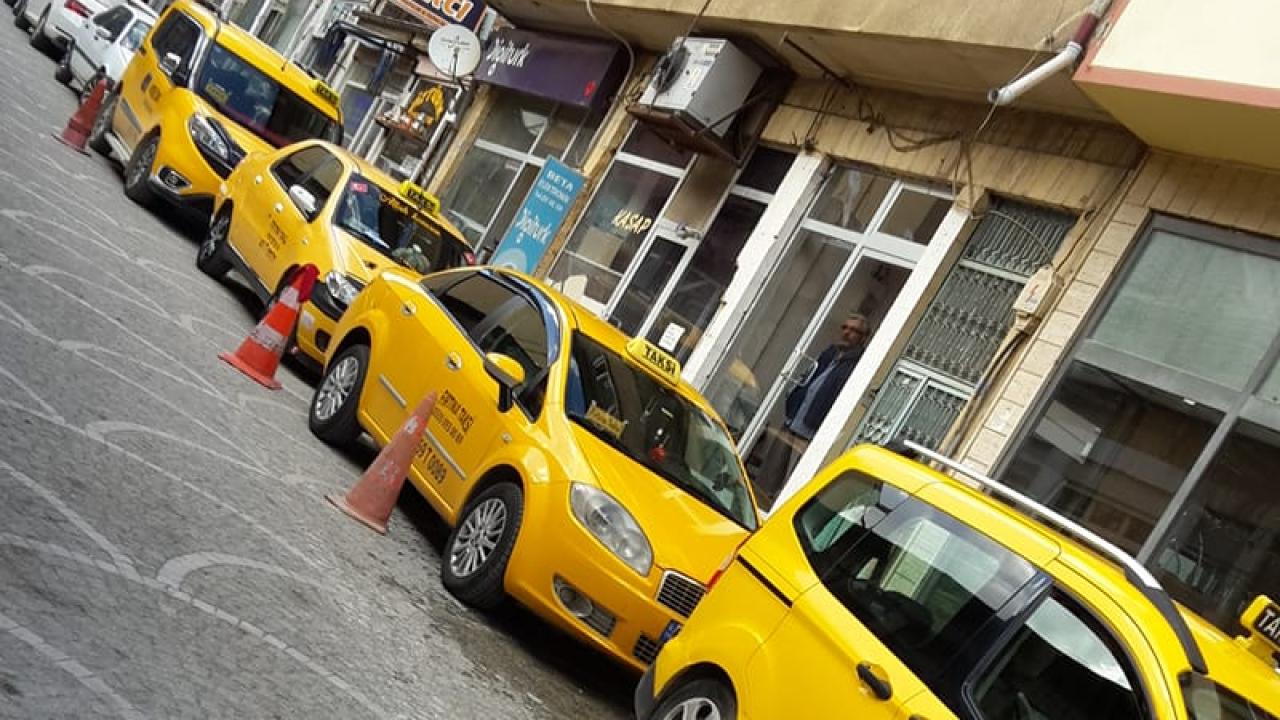 Taksi ücretlerine yüzde 55 zam!