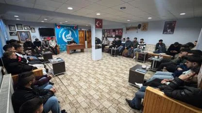Ülkü Ocakları'ndan gençlere yönelik önemli seminer: Medya okuryazarlığı ele alındı