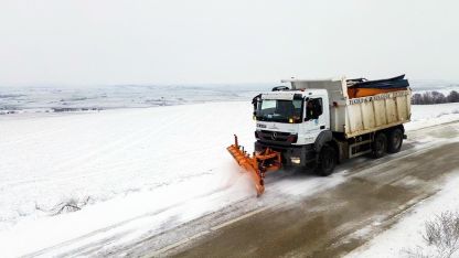 Tekirdağ Büyükşehir ekiplerinden kar mesaisi