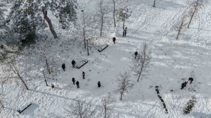 "Kar yemek sanıldığı kadar masum değil"