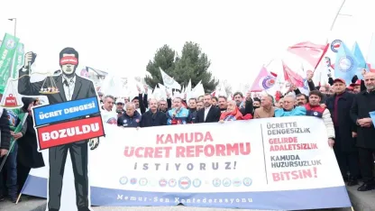 Memur-Sen Genel Başkanı Yalçın: "Kayıpların telafi edildiği ve emekliye de yansıyacak şekilde seyyanen zam verilsin diyoruz"