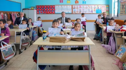 14 bin 319 öğrenci karne sevinci yaşadı