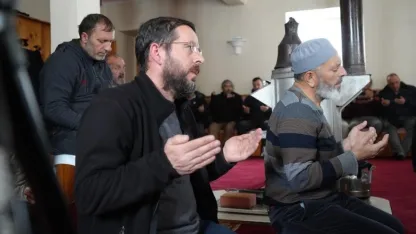 Çığ şehitleri ile Hatice Karaaslan dualarla anıldı