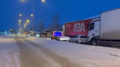 Kop Geçidi’nde kar esareti!