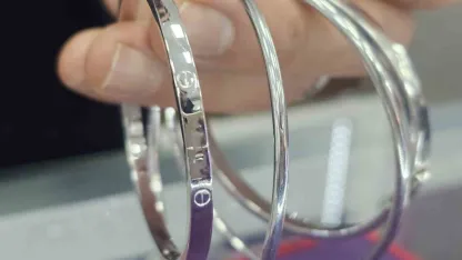 Altın bileziklerin yerini gümüş bilezikler alıyor