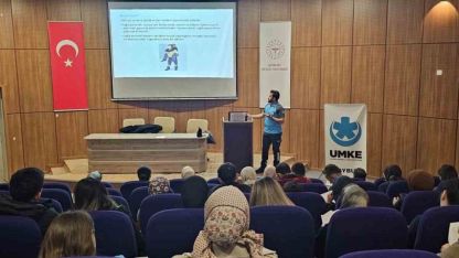 Bayburt’ta sağlık personeline afet bilinci eğitimi verildi