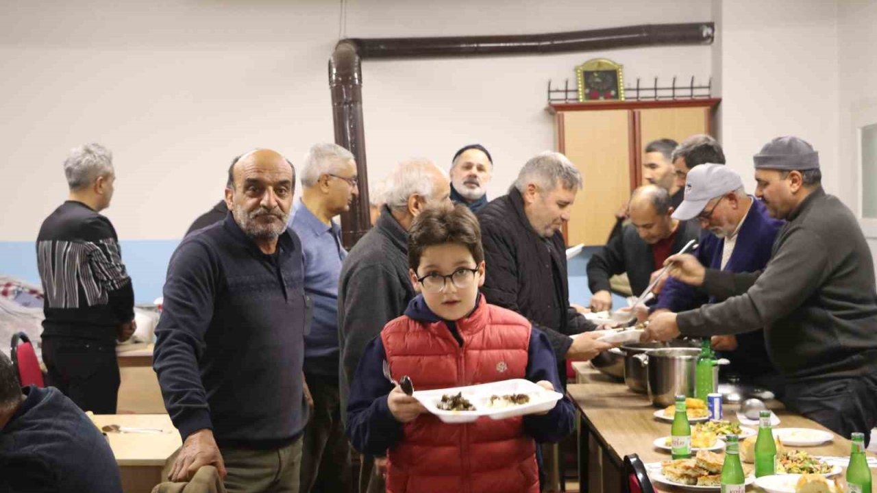 Erzincan’da "Herfene Geceleri"yle asırlık köy geleneği yaşatılıyor