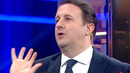 Vücudumuzun en geniş hareket yeteneğine sahip eklemi hangisidir?