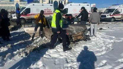 Üniversite kavşağında can pazarı!