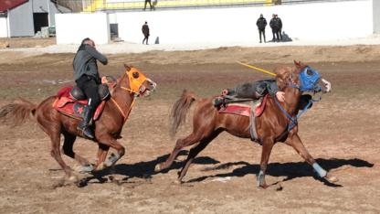 108’inci yıla özel cirit gösterisi düzenlendi
