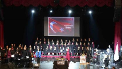 Bakan Tekin: "Geçmişine bağlı, gelecekten ümitli gençler yetiştirmek istiyoruz"