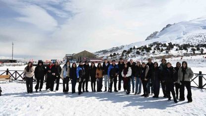 Erzincan polisinden öğrencilere sosyal destek