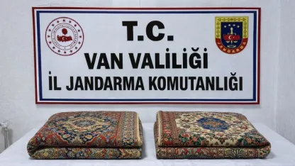 Van’da 1 milyon 200 bin TL değerinde gümrük kaçağı 2 adet halı ele geçirildi