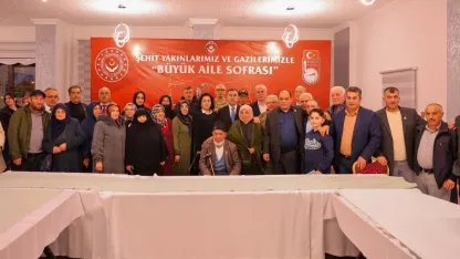 Bayburt’ta büyük aile sofrası kuruldu