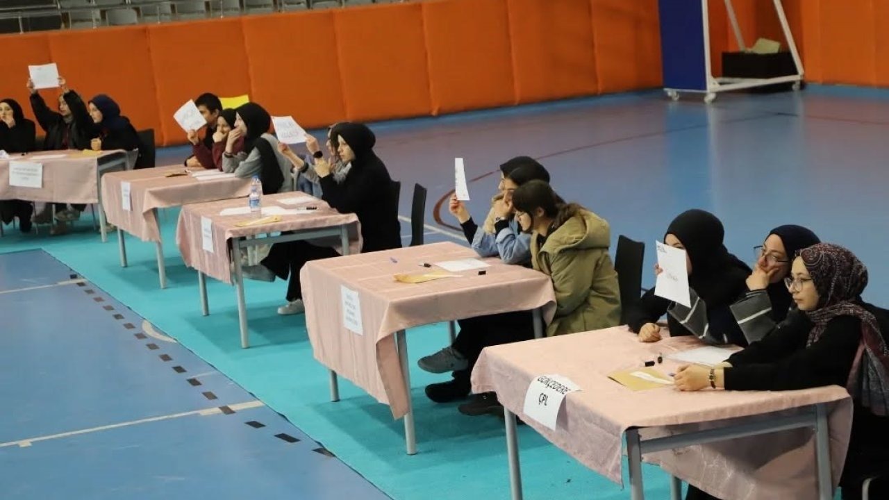 "Bayburt" konulu bilgi yarışması düzenlendi