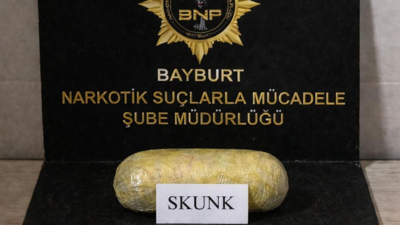 Bayburt’ta 219 gram uyuşturucu yakalandı!