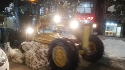 Bayburt’un kar savaşçıları görev başında...