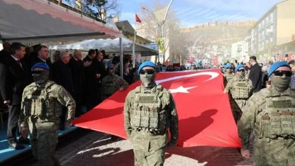 Cumhuriyet Caddesi’nde tarihi gurur ve büyük coşku!