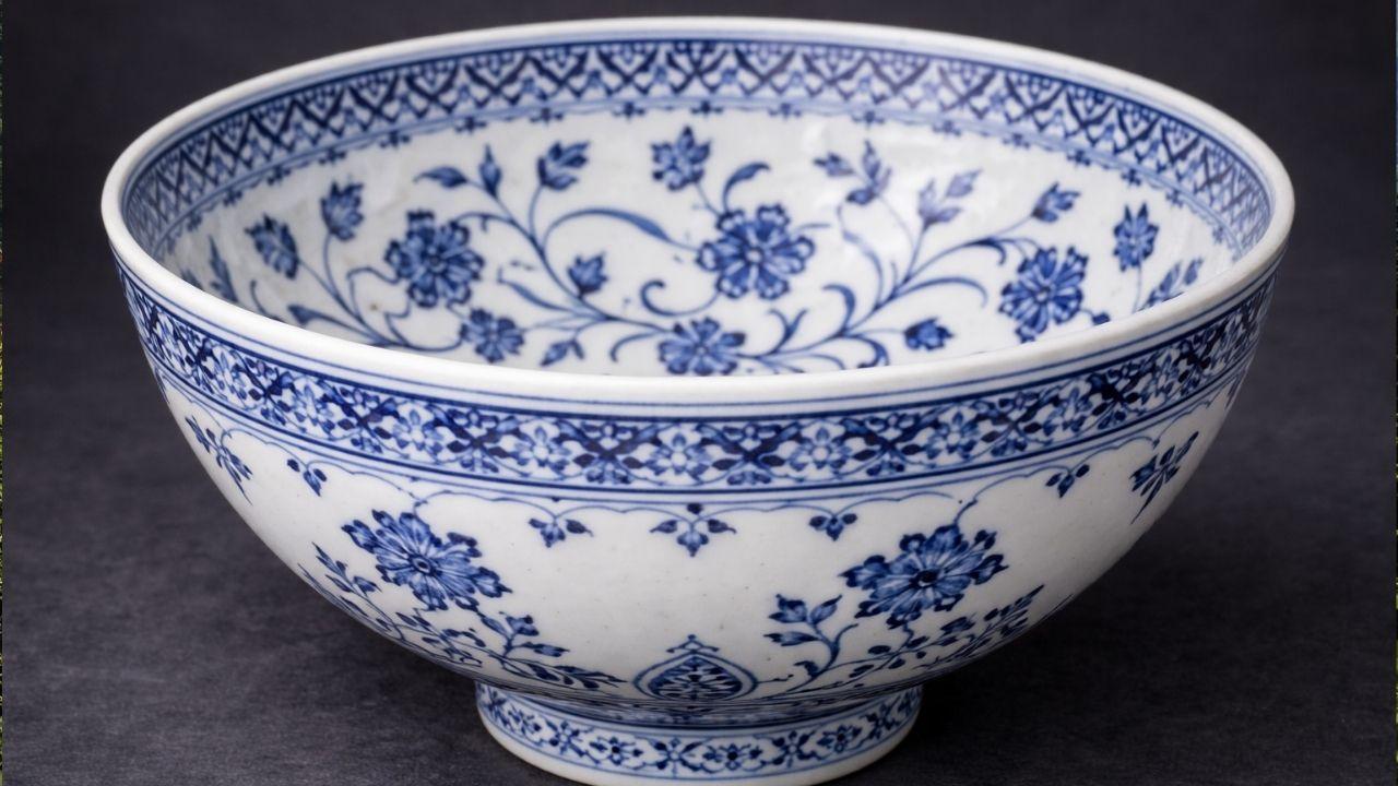 Sıradan diye satın aldığı kasenin değeri tam 21 milyon TL çıktı