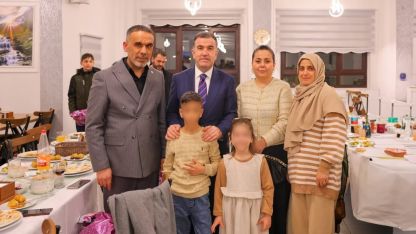 Koruyucu aileler iftar sofrasında buluştu