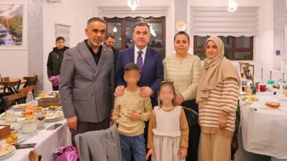Koruyucu aileler iftar sofrasında buluştu