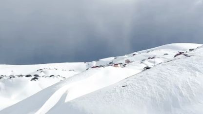 Bu kez çatıdan girdi