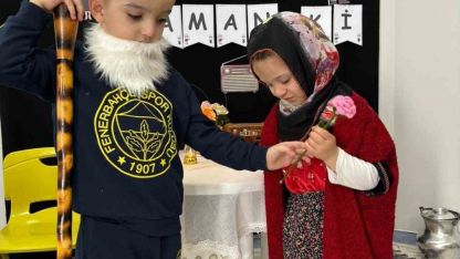 Geçmişle gelecek anaokulunda buluştu: Miniklerin yaşlılar haftası mesaisi