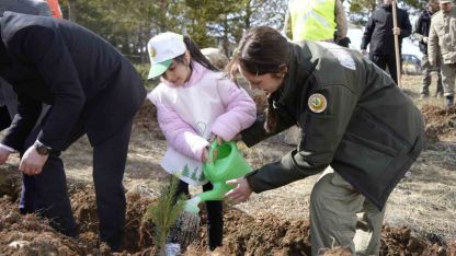 Gümüşhane’de fidanlar toprakla buluştu